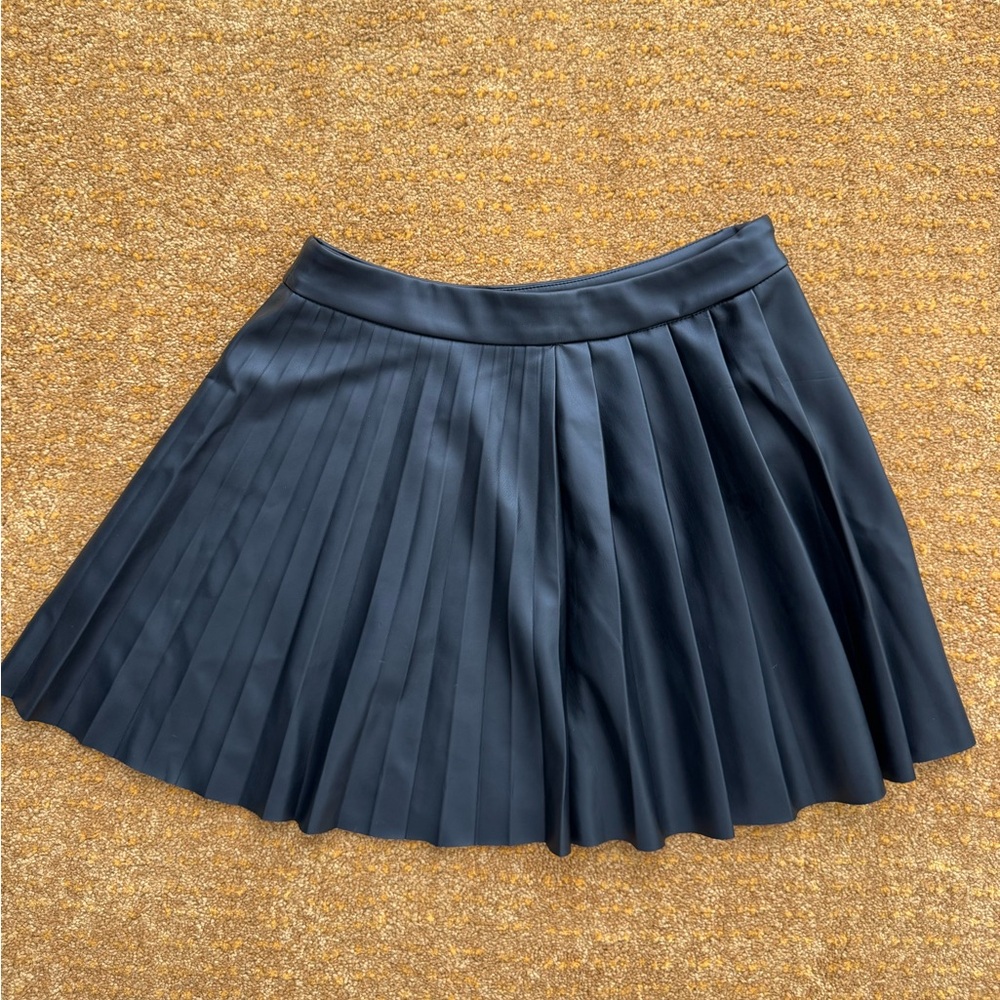 Zara Black Faux Leather Mid Rise A-Line Skirt US S - Picture 2 of 8